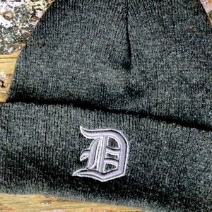 DETROIT Hat Lions Tigers Knit Cap Beanie Gray White Black